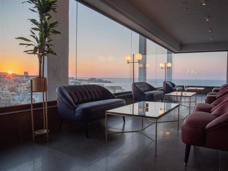 Hotel The Preluna Sliema