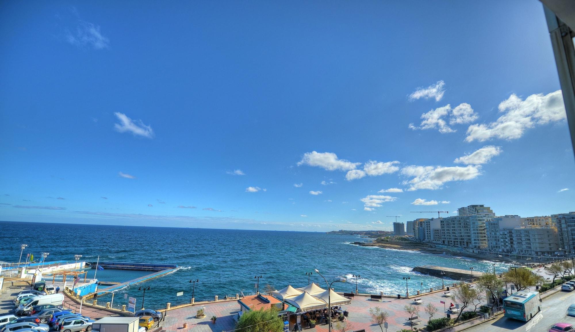 Hotel The Preluna 4*